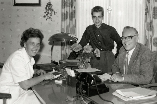 1953 - SEGUNDA GENERACIÓN AL FRENTE DE LA EMPRESA