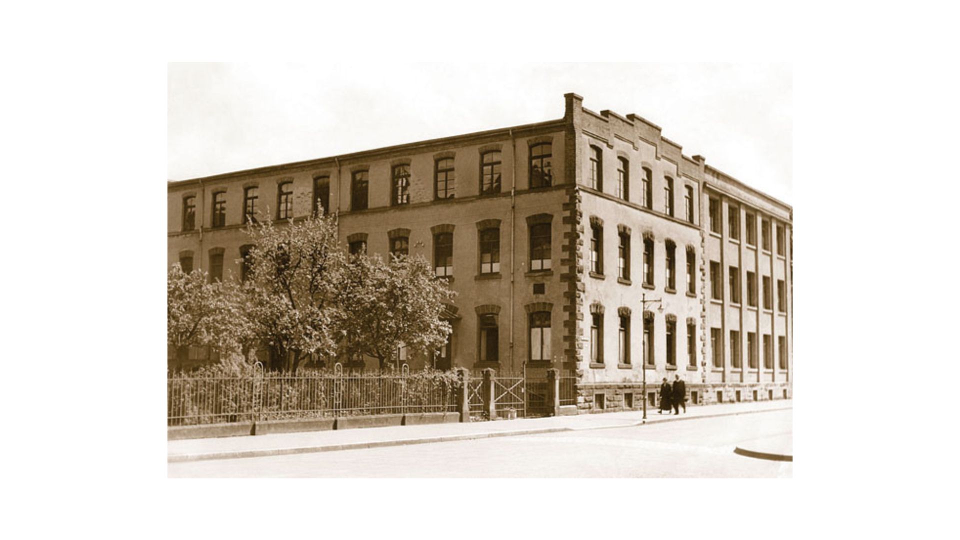 1937: El comienzo en Lahr