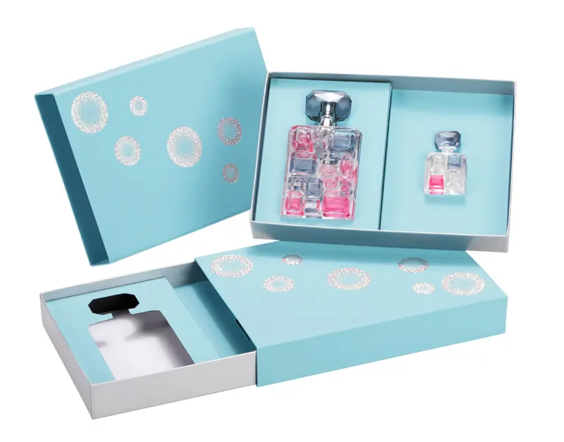 Envases de perfume: cuando el exterior anuncia la fragancia